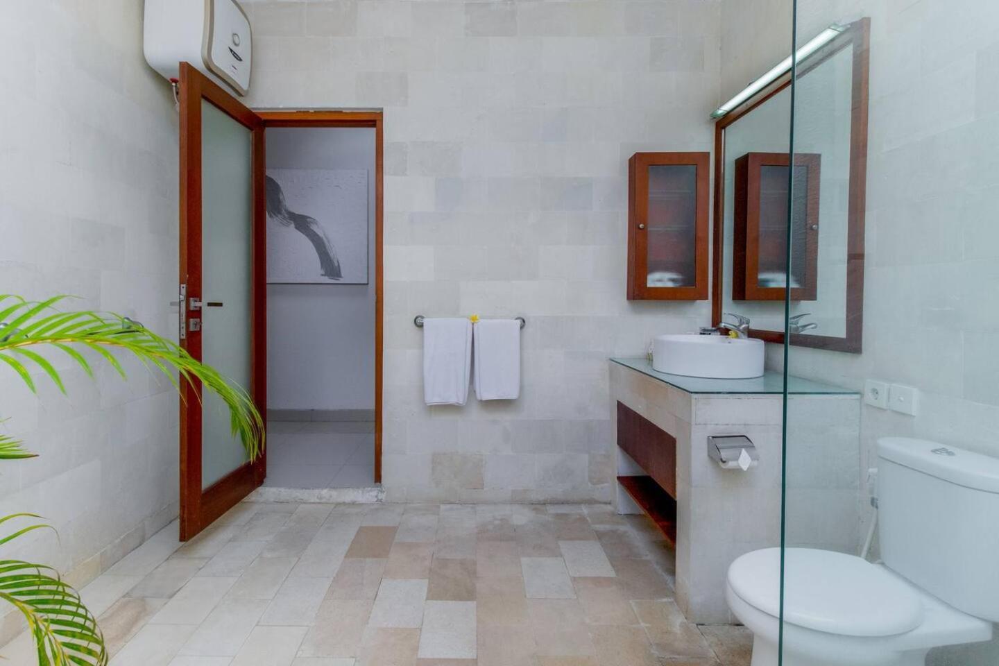 Heart Of Seminyak, 2Br, Sleeps 4, Walk To Bintang Villa Eksteriør bilde