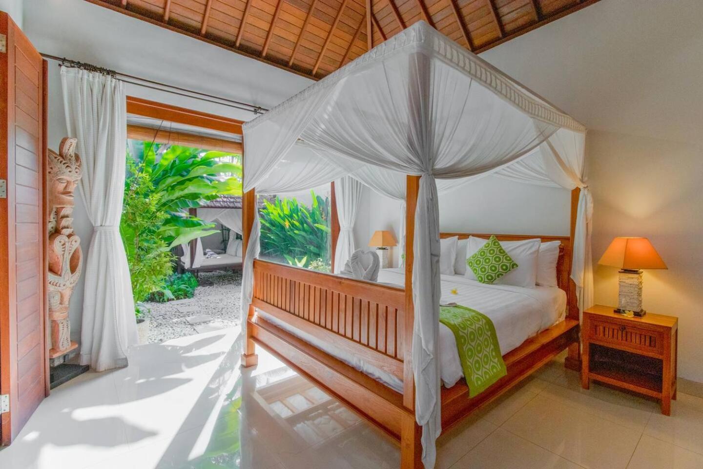 Heart Of Seminyak, 2Br, Sleeps 4, Walk To Bintang Villa Eksteriør bilde
